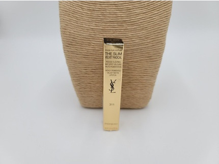 Lipstick Yves Saint Laurent The Slim Velvet Radical Matte Lipstick