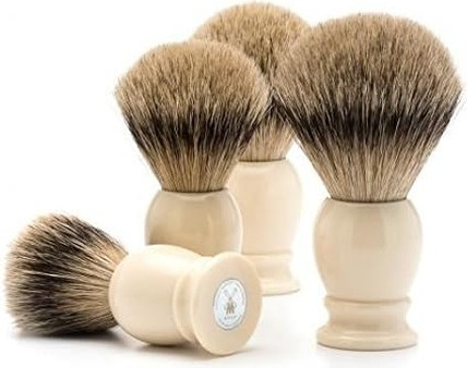 Shaving Brush Muhle Classic Silvertip Badger Large Faux Ivory