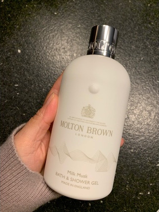 Гель для ванны и душа Molton Brown Milk Musk