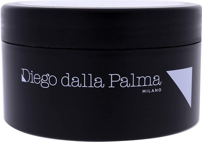 Diego Dalla Palma sochlarini tiklash uchun intensiv niqobi