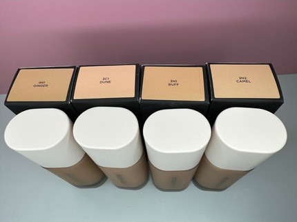 Foundation Laura Mercier Real Flawless Weightless Perfecting Foundation