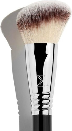 Sigma Beauty Fourth Face Brush