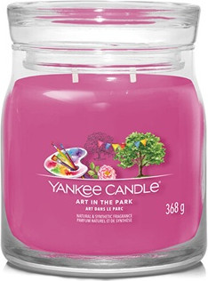 Aromatic Candle Signature Glass Medium Yankee Candle