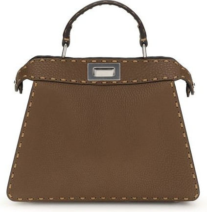Коричневая кожаная сумка Fendi