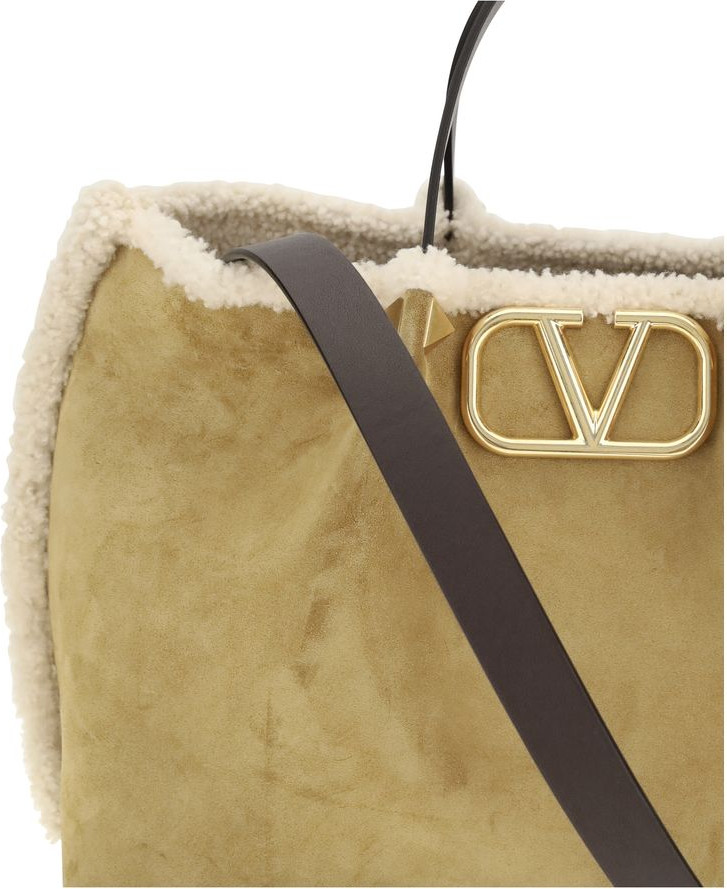 Большая сумка Valentino Garavani, бежевая, из телячьей кожи