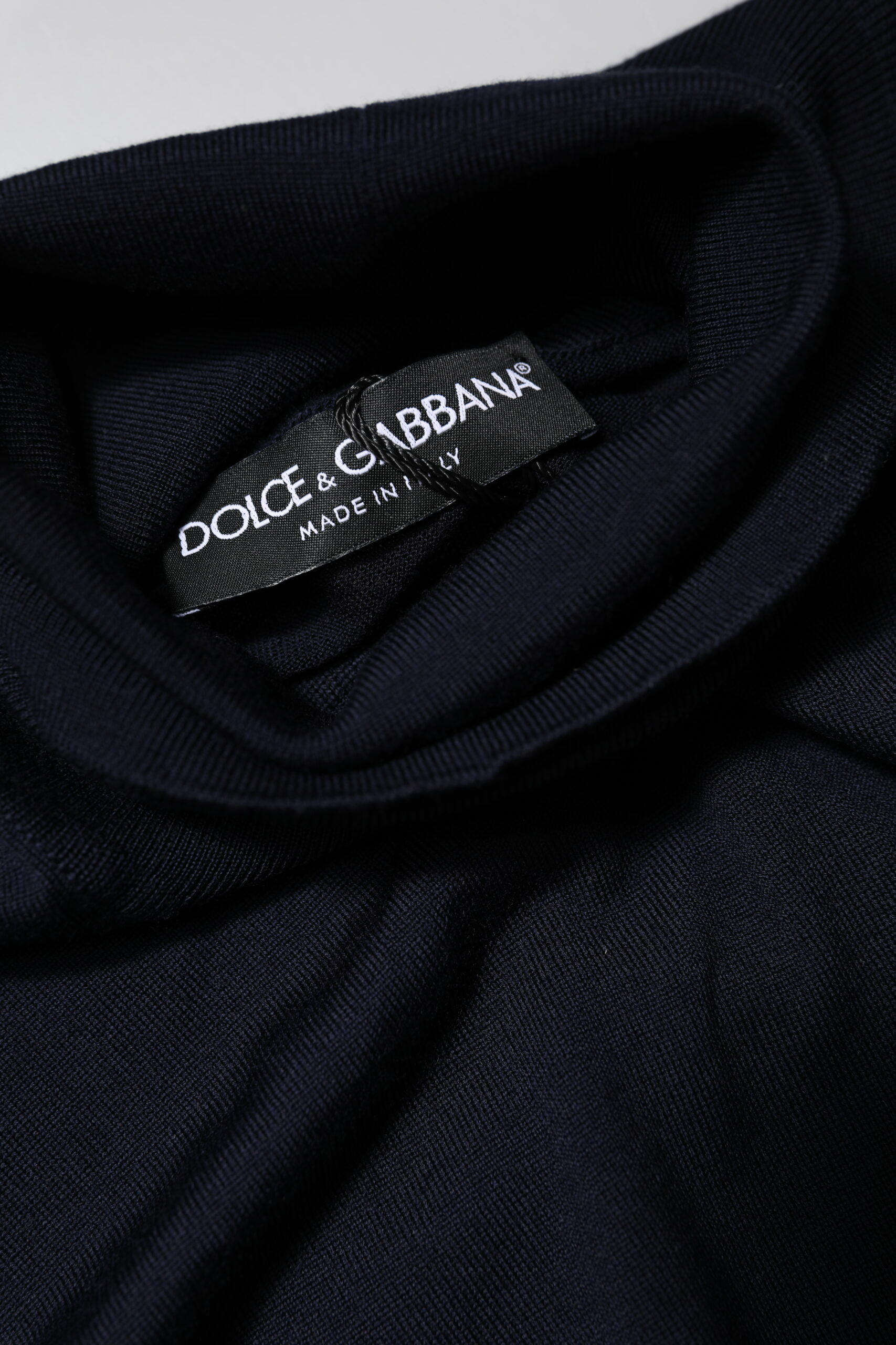 Ko'k uzun yengli turtleneck'li sviter Dolce & Gabbana