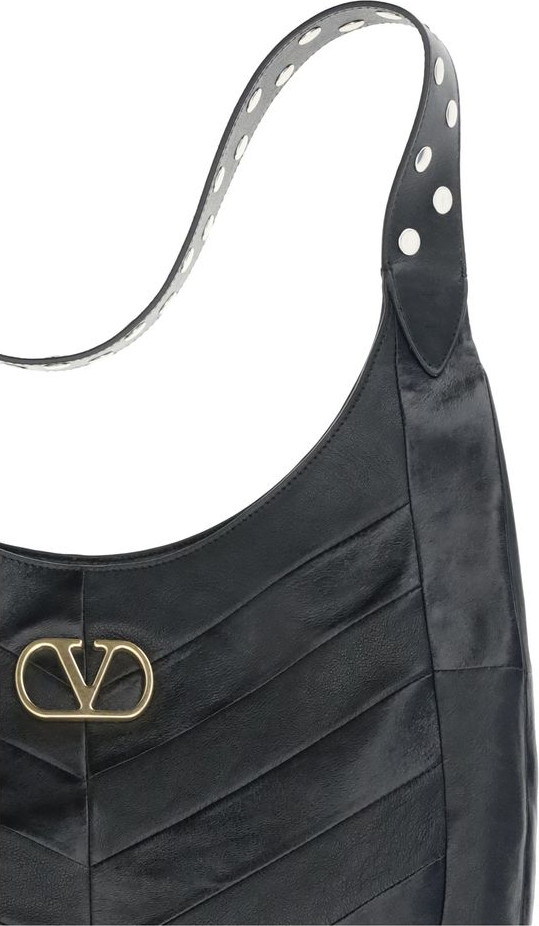 Valentino Garavani Qora charm terisi elkaga sumkasi