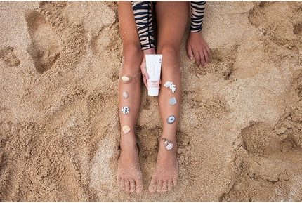Sunscreen Lotion Naif Natural Fragrance-Free Sunscreen Lotion for Babies & Children SPF50