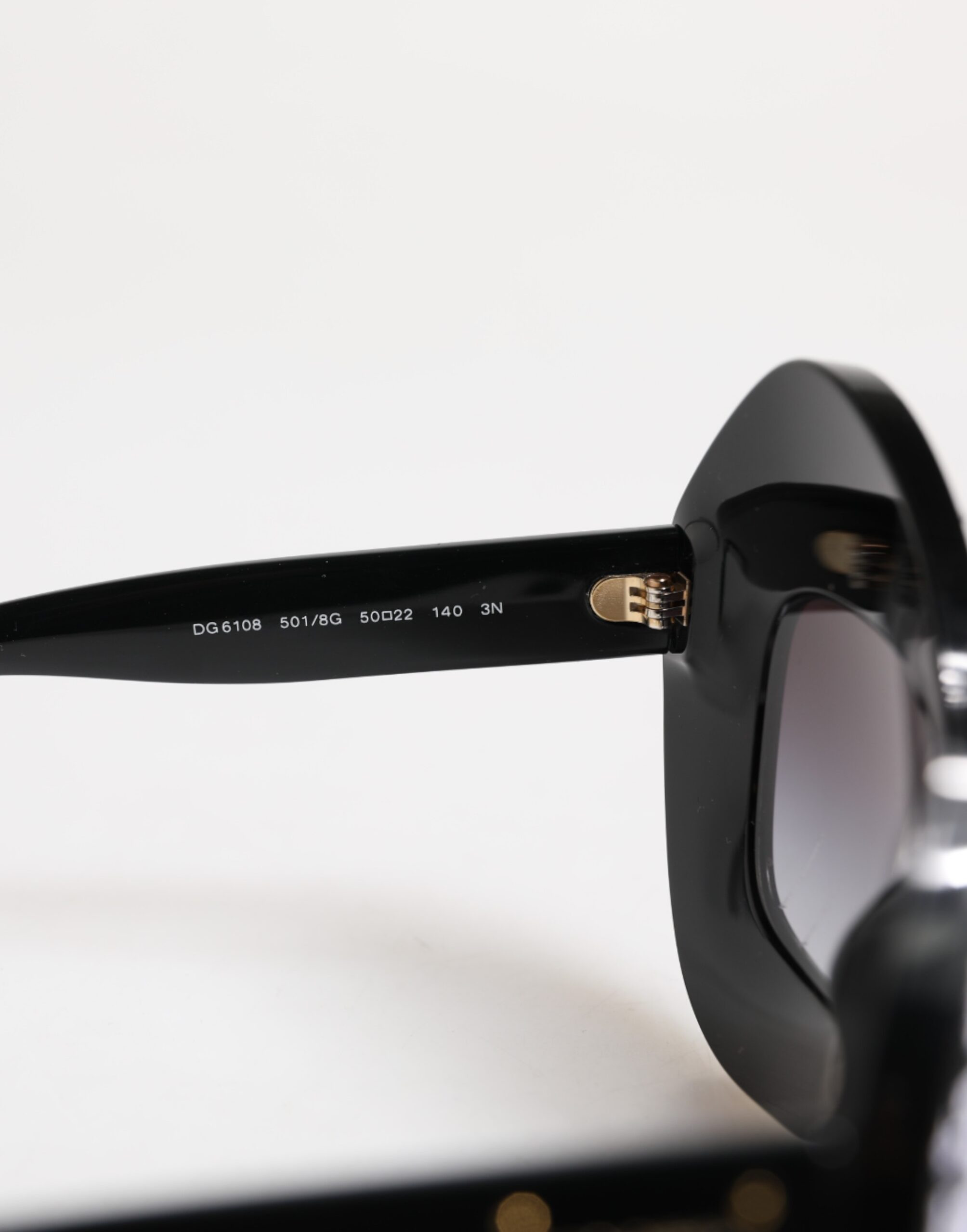 Sunglasses Dolce & Gabbana Black White PIED DE POULE Print Oversized Shades