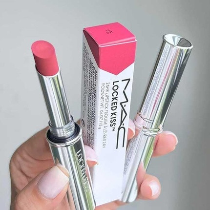 Lipstick MAC Cosmetics