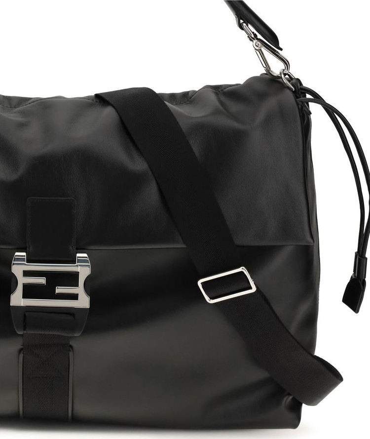 Black Calf Leather Bos Taurus Shoulder Bag Fendi
