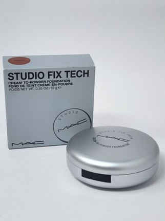 Foundation MAC Cosmetics Mac Studio Fix Tech Cream-To-Powder Foundation NW47