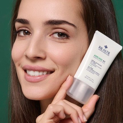 Rilastil Ageless Creme - Glättend und Feuchtigkeitsspendend mit Talgkontrolle