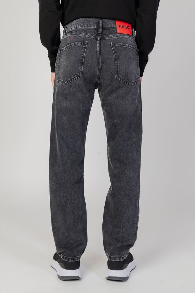 Джинсы Hugo Boss