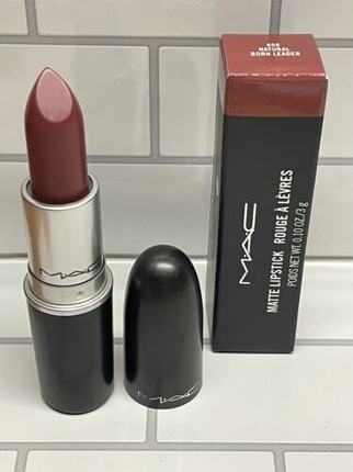 Матовая помада MAC Cosmetics Natural Born Leader
