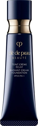Foundation SPF 25 Cle De Peau Beaute