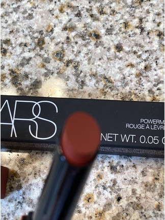 Lipstick Nars Powermatte