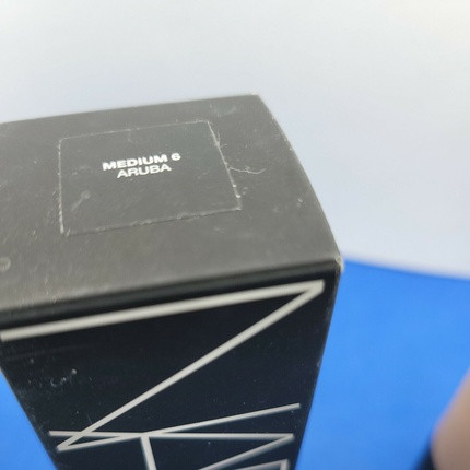 Тональная основа Foundation Nars Soft Matte Complete Foundation