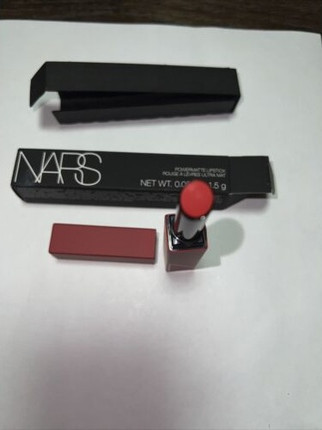 Губная помада Nars Powermatte