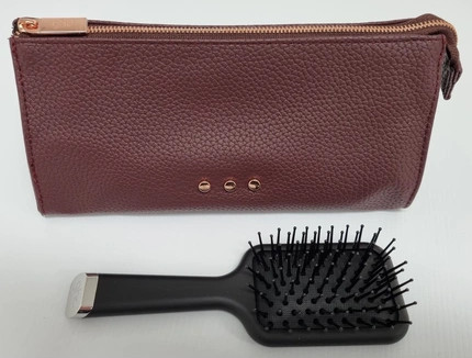 Katta "GHD Hair Accessories" yuvinish sumkasi