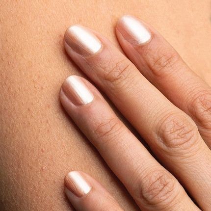 Poderm Bright Gold Nail Varnish