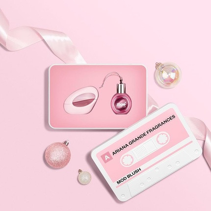 Ariana Grande Mod Blush Eau de Parfum Gift Set