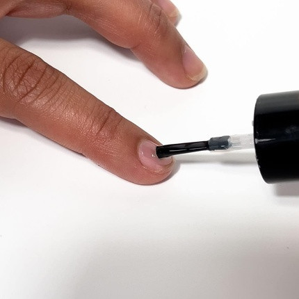 Layla Cosmetics 2-in-1 Gel Nail Polish Base and Top Coat