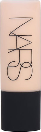 Soft Matte Complete Foundation Nars