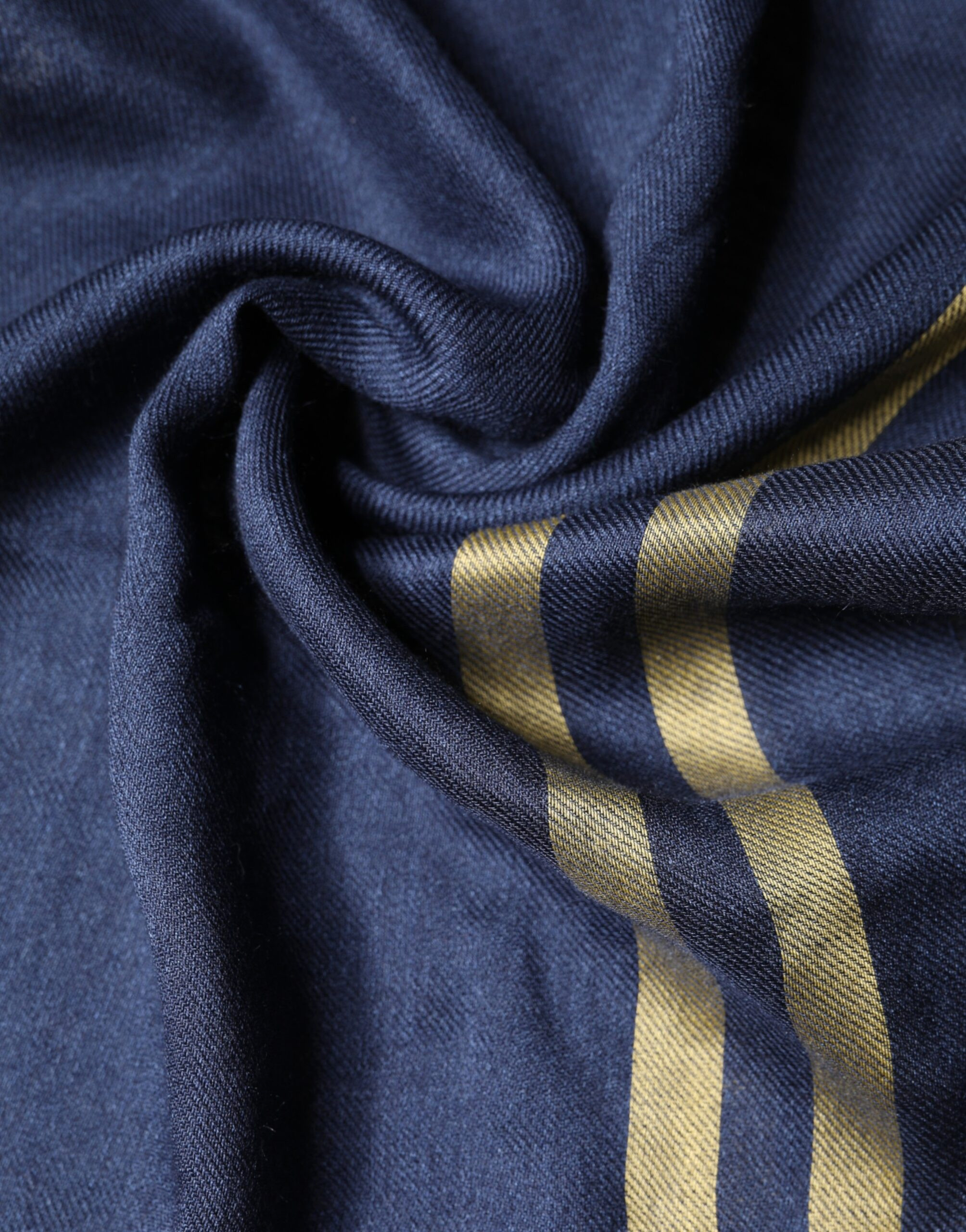 Blauer Kaschmir-Schal mit Fransen von Dolce & Gabbana