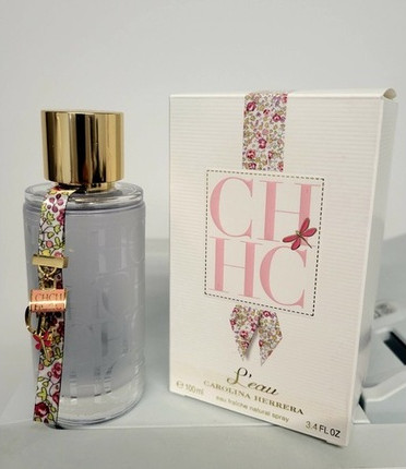 Ch L'Eau Carolina Herrera