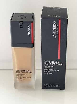 Тональная основа Shiseido Synchrohaut