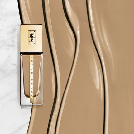 Foundation TOUCHE ÉCLAT Le Teint Yves Saint Laurent