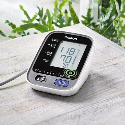 Upper Arm Blood Pressure Monitor Omron M7 Intelli IT