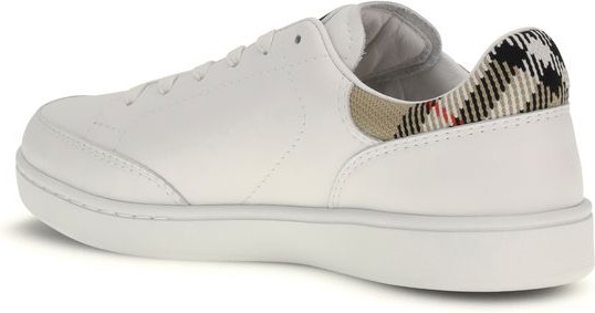 Burberry Krossovkasi
