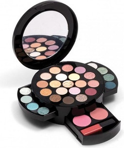 Makeup Kit Nouba