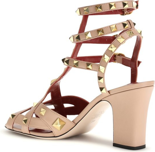 Oq echki terisidan platformali sandal