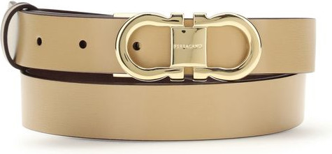 Ferragamo Bel. Bos Taurus charisi uchun Jigildoq