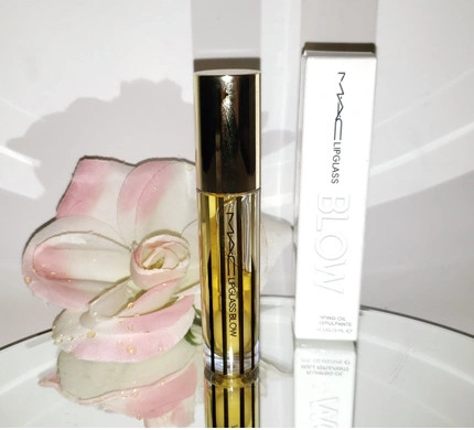 Lip Gloss MAC Cosmetics