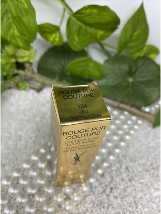 Yves Saint Laurent Rouge Pur Couture Lipstick