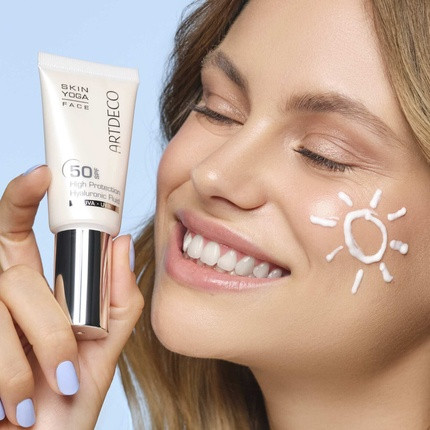 Artdeco Skin Yoga Face High Protection Hyaluronic Fluid LSF 50