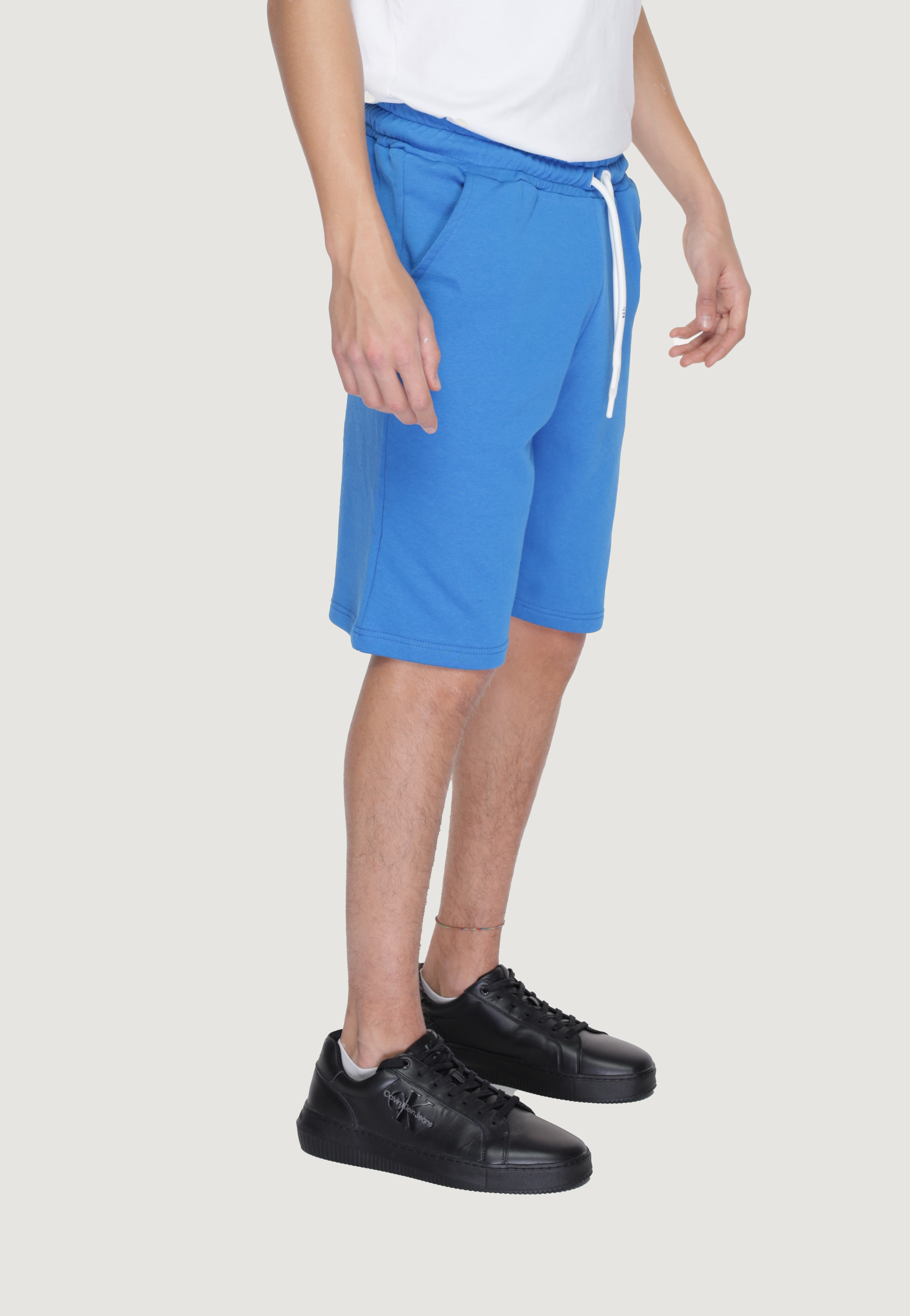 Shorts Icon