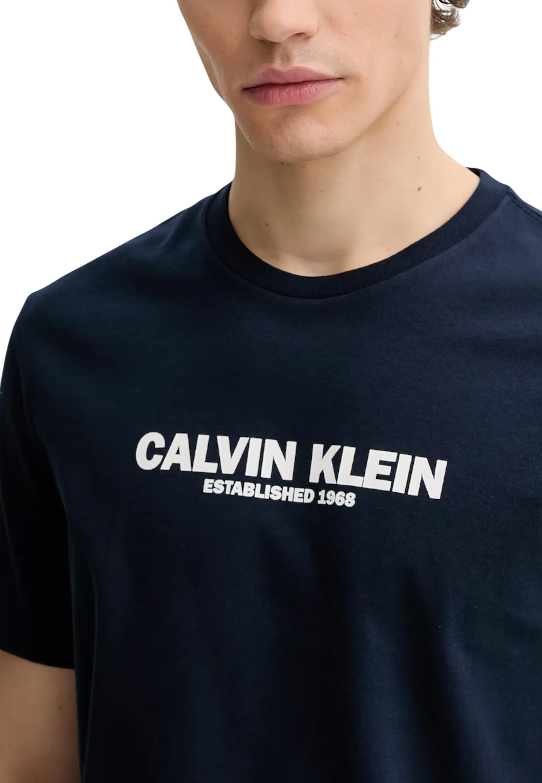 Футболка Calvin Klein