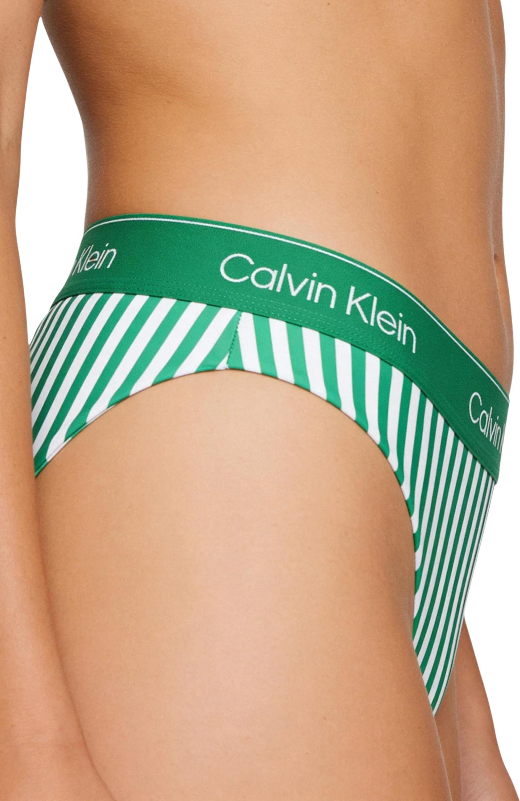 Пляжная одежда Calvin Klein Jeans