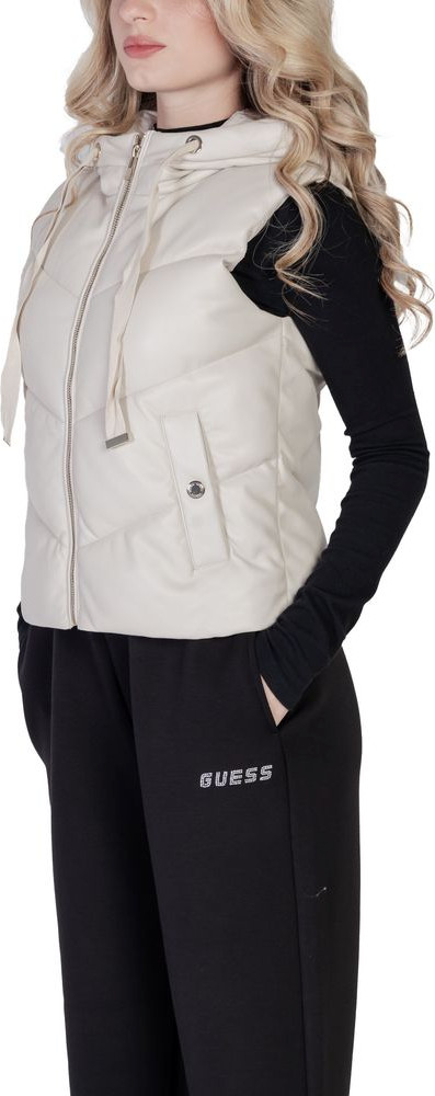 Jacket Cream Polyethylene