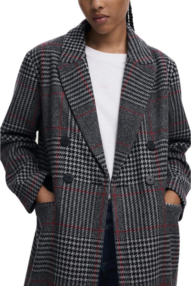 Серый пальто Desigual из полиэстера