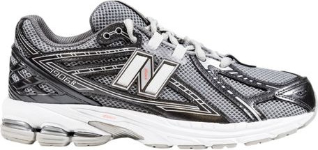 New Balance sport krossovkalar