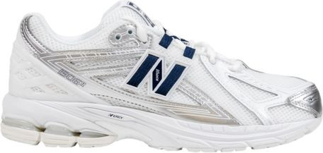New Balance sport krossovkasi