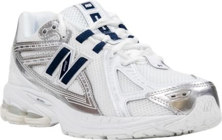 New Balance sport krossovkasi