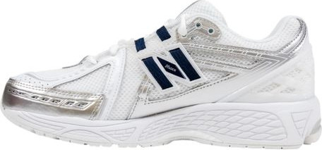 New Balance sport krossovkasi