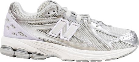Спортивные кроссовки New Balance